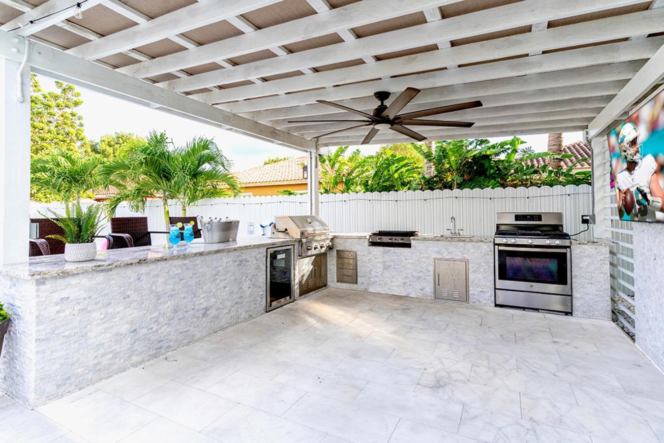 Lux Backyard/Heated Pool/Everglades/Speedway/Keys! Miami Ngoại thất bức ảnh