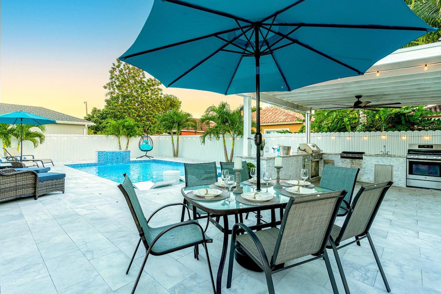 Lux Backyard/Heated Pool/Everglades/Speedway/Keys! Miami Ngoại thất bức ảnh
